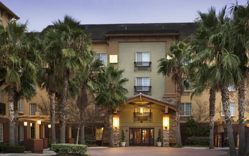 Larkspur Landing Folsom-An All-Suite Hotel