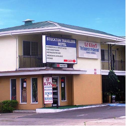 Stockton Travelers Motel